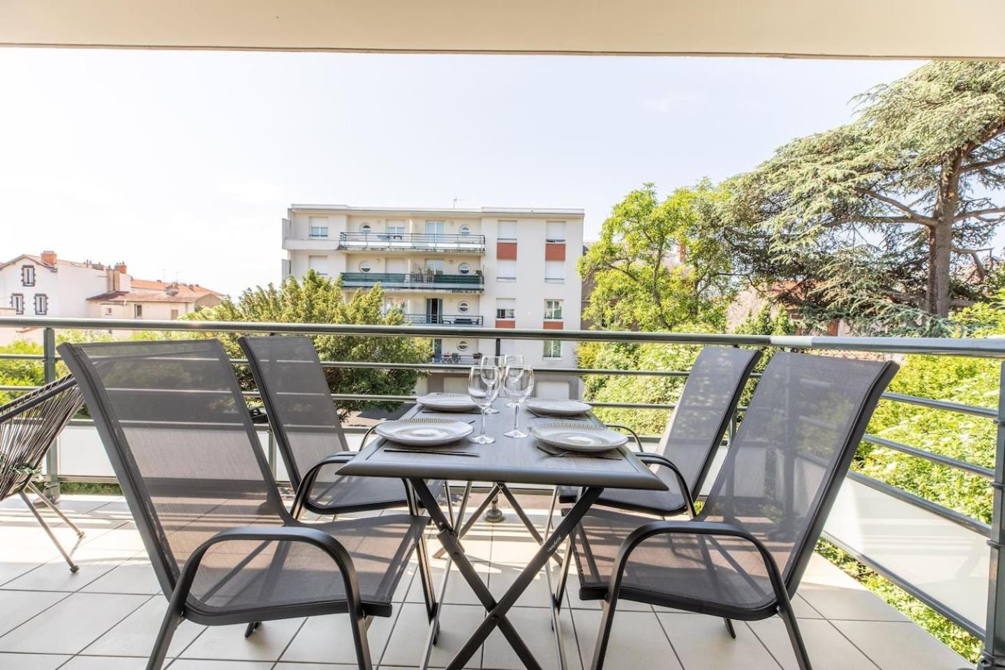 Le Clos Fleuri F3 Terrasse&garage